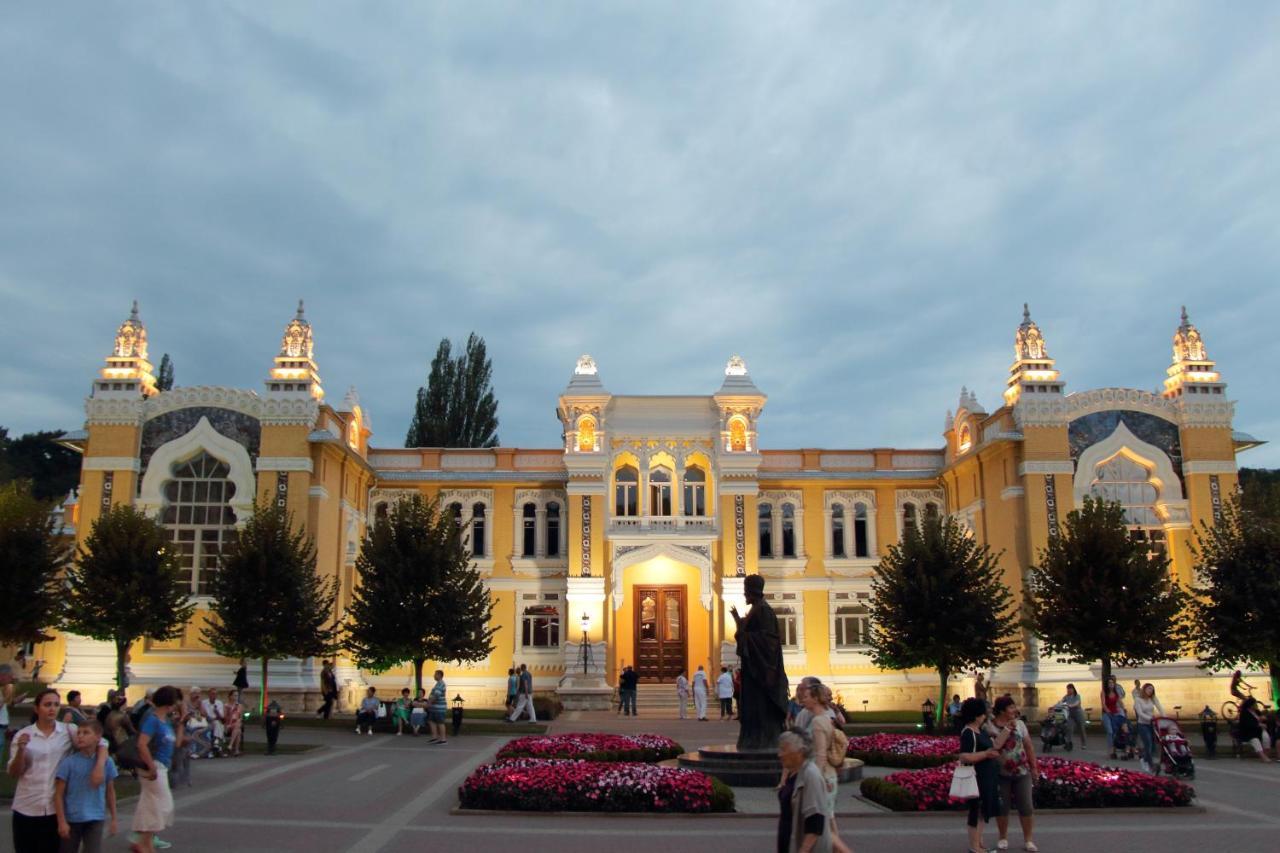 Главные нарзанные воды Кисловодск